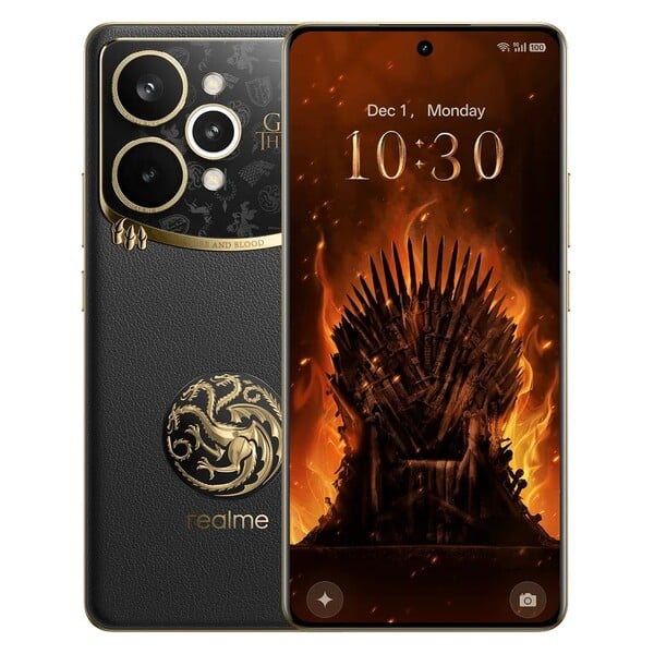 Realme 15 Pro《权力的游戏》限量版采用黑色皮革背壳和金色装饰。(图片来源：Realme）