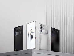 RedMagic 10S Pro 有哑光黑、银色透明和黑色透明三种配色（图片来源：RedMagic）