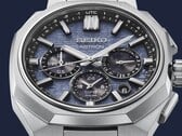 精工新款 Astron HAB001 采用棱角分明的钛金属表壳、冰蓝色纹理表盘和 GPS 太阳能机芯。