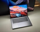 Microsoft Surface Laptop Ultra RTX Spark 评测 - 2000尼特 Mini-LED 面板存在问题