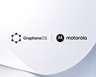 摩托罗拉与 GrapheneOS 的合作（图中显示了双方的标志）