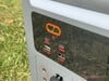 四个 USB 接口,最大功率 100 W
