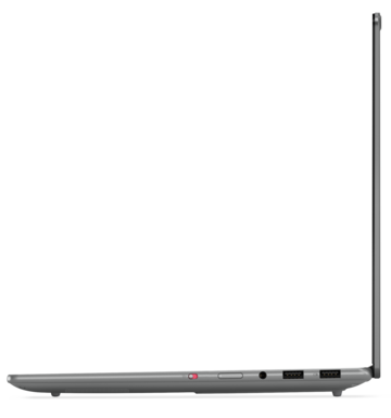 联想 Yoga Pro 7i 灵光版：右侧端口。(图片来源：联想）
