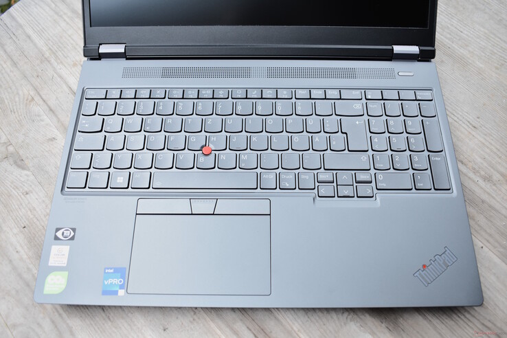 联想ThinkPad P16 G1键盘区