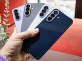 图中这款 Galaxy A57 的继任机型预计不会获得任何相机升级。