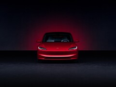 2024 款特斯拉 Model 3 的起始建议零售价为 40,630 美元。
