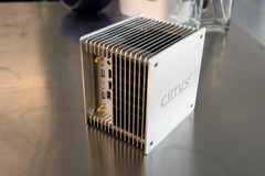 背板（图片来源：Cirrus7）