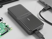 升级版 HyperDrive Next USB4 M.2 PCIe 机箱，带宽达 80 Gbps。(图片来源：Hyper via CES）