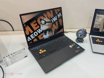 MEOW R15（图片来源：TechPowerUp）