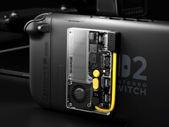 Sharge 将小型底座和风扇装入移动固态硬盘。(图片来源：Sharge）