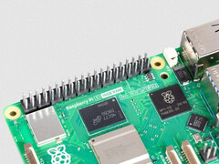 Raspberry Pi 5 采用美光公司生产的八组 2 GB LPDDR4X 内存模块。(图片来源:Raspberry Pi)