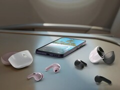 Moto Buds 2(如图)和 Moto Buds 2 Plus 将在几周后发布。