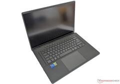 华硕Zephyrus M16 2021在我们的审查中取得了良好的成绩。(图片来源：NotebookCheck)