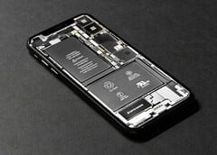 欧洲型号的智能手机电池容量往往小于中国同类产品（图片来源：Tyler Lastovich）