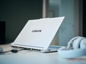 Arrow Lake-HX CPU 和 115 W GPU 是将游戏性能发挥到极致的杀手级组合（图片来源：Notebookcheck）