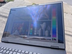 户外阳光下