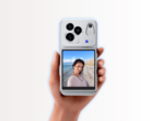 配备 Snap Screen 配件和磁吸保护壳的 Vivo X500。