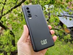 在审查中：Cat S75。测试设备由cyberport.de提供