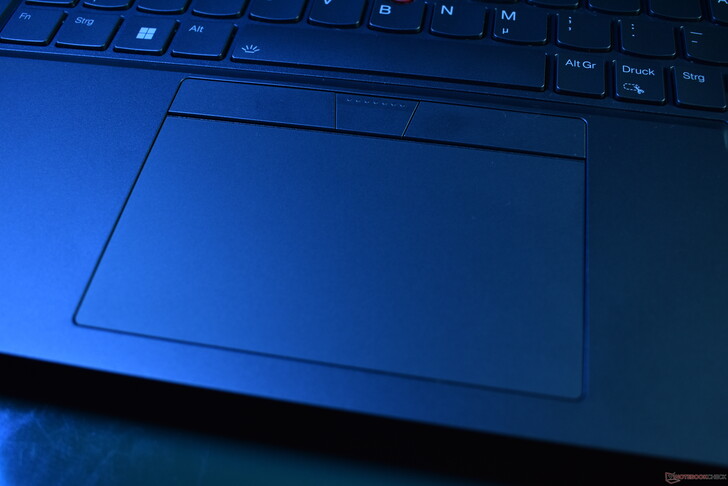 联想 ThinkPad P16 第 2 代：触摸板