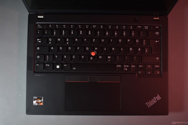 联想 ThinkPad X13 Gen 4：键盘