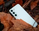 三星Galaxy S22（图片来源：Joshua Katt，Unsplash）