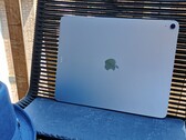 Apple 第八代 iPad Air 值得购买吗？Apple M4 是一个有力的论据。