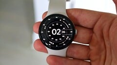 谷歌 Pixel Watch 5 的原型显然是在加勒比海潜水时发现的。