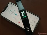 Fitbit Charge 5已经推出近两年了。 图片来源：Notebookcheck