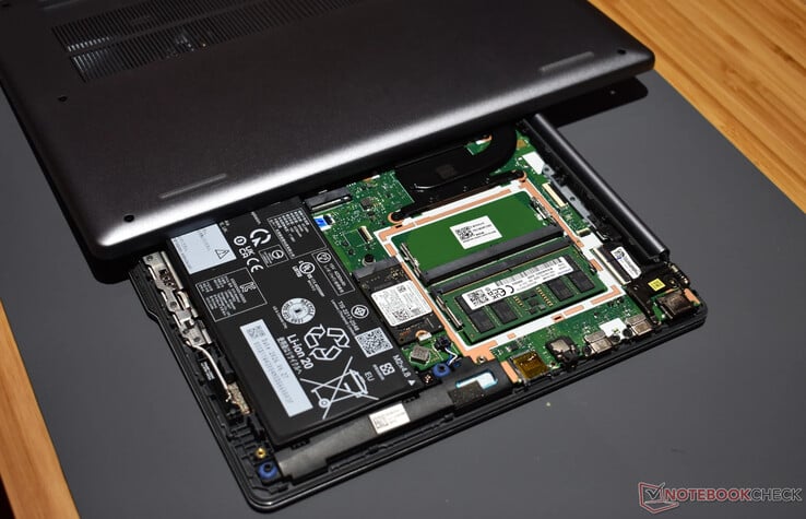 Lenovo IdeaPad Vibe 14 内部一览。