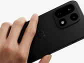 OnePlus 15（图片来源：OnePlus，经编辑）