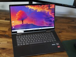 评测中：惠普 Envy x360 15 AMD。测试设备由惠普提供