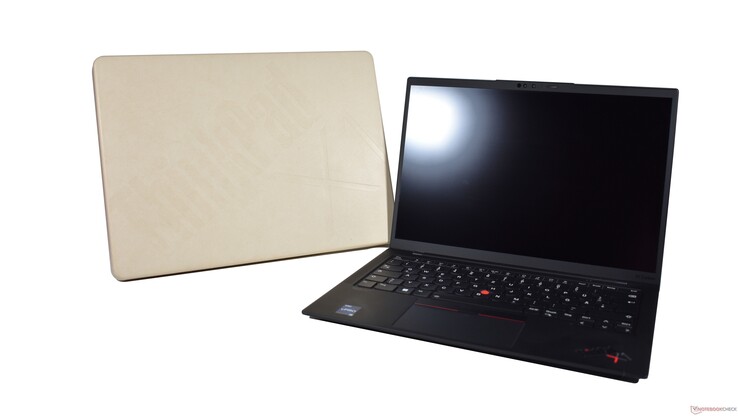 联想ThinkPad X1 Carbon 10代：用纸做的可回收的新包装