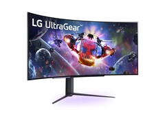 LG UltraGear 45GR95QE提供WQHD分辨率，刷新率为240 Hz。(图片来源：LG)