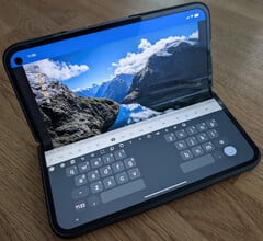 虽然可折叠产品似乎有很多很好的用途,但现实却充满了妥协(图片来源:Notebookcheck)