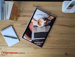 EliteBook X Flip G1i 14 AI 是我们所知道的最好的可折叠产品