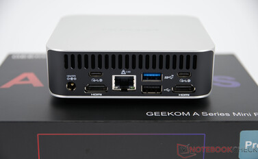 Geekom A5 Pro 2026 - 背面的连接件