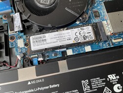 M.2-2280固态硬盘可以进行升级。