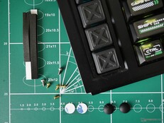 Lemokey L1 HE 改装配件。