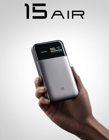 外形小巧的 Cuktech 15 Air（图片来源：Cuktech）