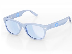 WeariQ 智能音频眼镜以实惠的价格提供免提音乐、通话和语音辅助功能。(图片来源：WeariQ）