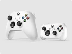 全新 Xbox Nano Controller 比现有的 Xbox 手柄更小，价格也更便宜。