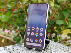 有消息称，Nothing 计划发布一款精简版的 Nothing Phone 3a（如图）。(图片来源：Notebookcheck）