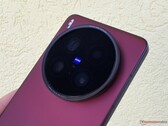 在我们最近的评测中，vivo X200 Ultra 的突破性摄像头给我们留下了深刻印象。(图片来源：Notebookcheck）