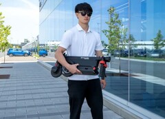 Dynamic Scooter B 型可折叠电动滑板车(来源:Dynamic Scooter)