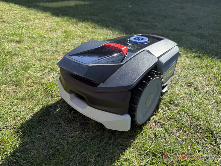 Sunseeker V1 参加 2026 年机器人割草机测试