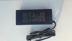 用于 Touroll B2 电动自行车的紧凑型电源装置
