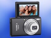 Yashica Crew 配备了一个具有 6 倍光学变焦的镜头。