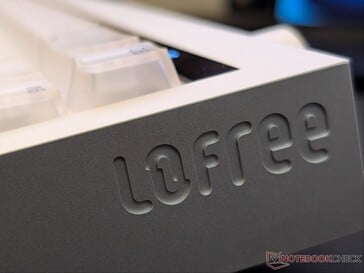 右侧压印有Lofree标志。