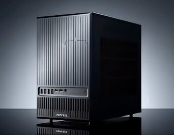 DeskOne A1 紧凑型工作站 PC 的正面。