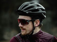 Amazfit Helio 眼镜预计将于今年发布。(象征性照片，由 Viktor Bystrov 在 Unsplash 上拍摄）。